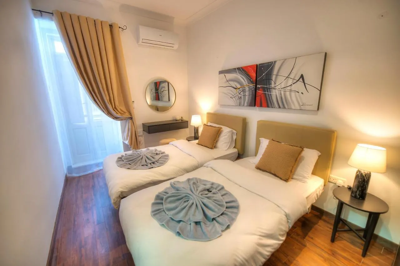 Chic 2Bedroom Apartment Near Sliema Ferries Cesi1-1 0*,  Malta