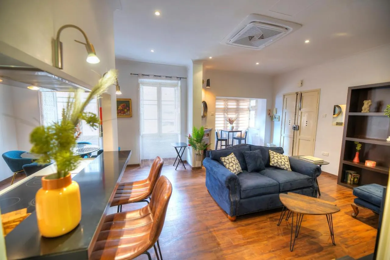Chic 2Bedroom Apartment Near Sliema Ferries Cesi1-1