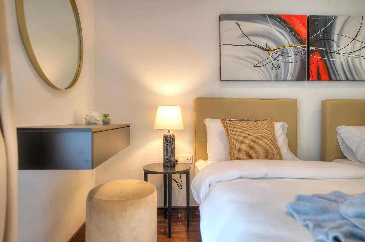 Chic 2Bedroom Apartment Near Sliema Ferries Cesi1-1 0*,