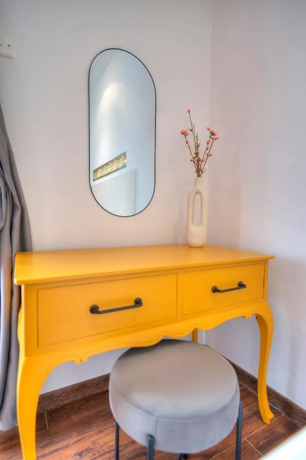 Chic 2Bedroom Apartment Near Sliema Ferries Cesi1-1