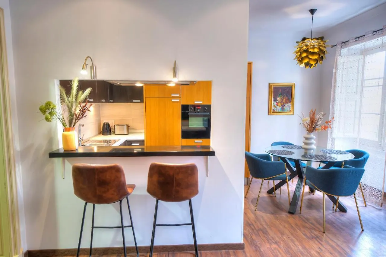Chic 2Bedroom Apartment Near Sliema Ferries Cesi1-1 Malta
